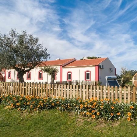 Hôtel Casal Das Flores à Torres Novas Extérieur photo